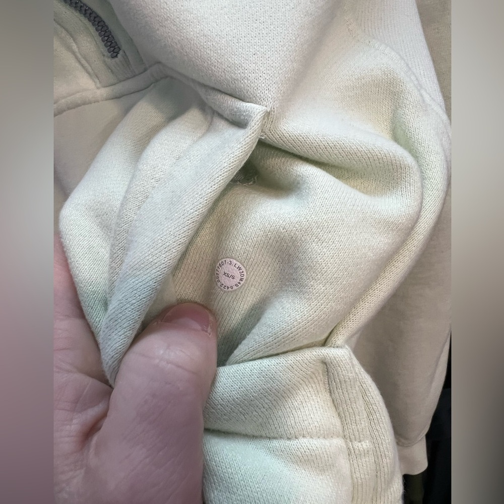 26. Lululemon Xs/s creamy mint green scuba hoodie - Picture 7 of 9